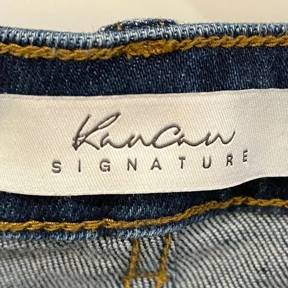 KanCan Blue Cropped Distressed Jeans - Picture 3 of 4